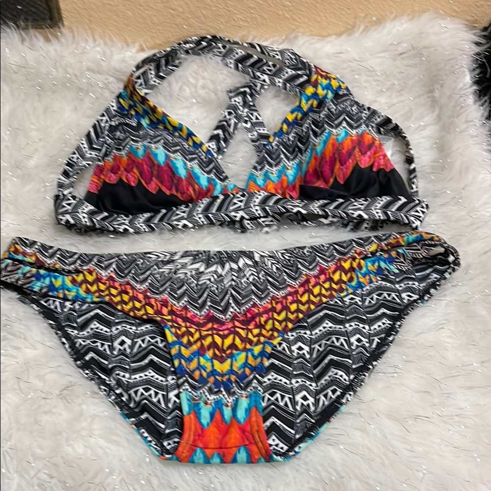 Jessica Simpson Colorful Geometric Bikini Set NWOT